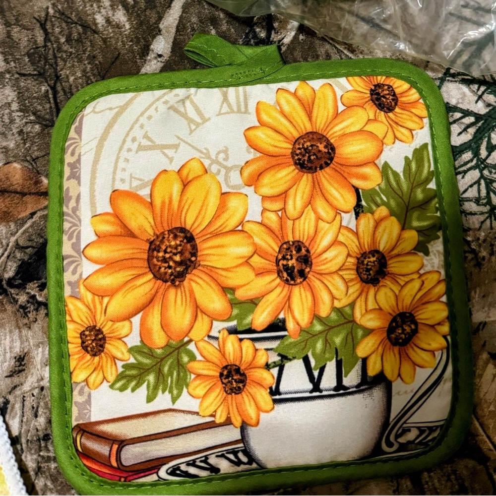 Sunflower potholders